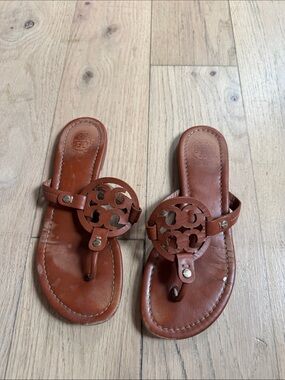 Tory Burch Brown Leather Miller Logo Thong Sandals